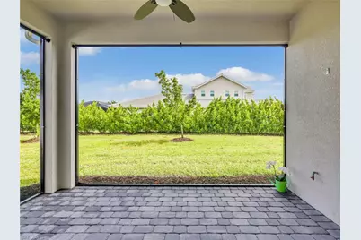 9225 Cayman Dr, Naples, FL 34114 - Photo 23