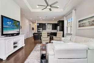 9225 Cayman Dr, Naples, FL 34114 - Photo 11