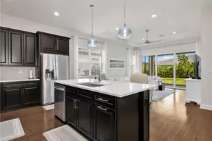 9225 Cayman Dr, Naples, FL 34114 - Photo 3