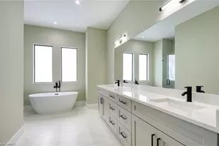 219 33rd Ave NW, Naples, FL 34120 - Photo 19