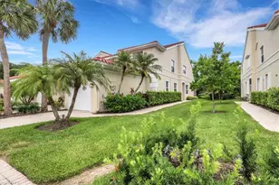 890 Eastham Way, Naples, FL 34104 - Photo 3