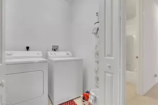 890 Eastham Way, Naples, FL 34104 - Photo 23
