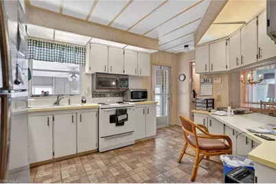 26026 Princess Ln, Bonita Springs, FL 34135 - Photo 15