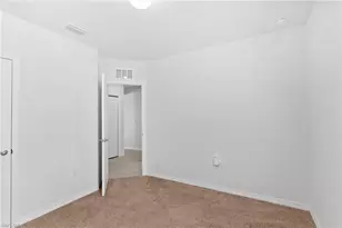 722 Hadley Pl W, Naples, FL 34104 - Photo 11