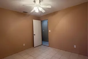 1006 NE 2nd Ave, Cape Coral, FL 33909 - Photo 7