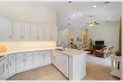 732 7th Ave N, Naples, FL 34102 - Photo 15