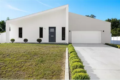 840 Carpenter St E, Lehigh Acres, FL 33974 - Photo 1