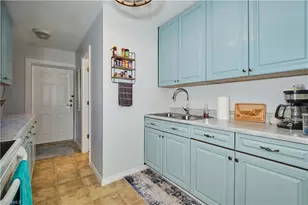 16820 Banyon Dr, Fort Myers, FL 33908 - Photo 7