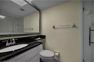 37 High Point Cir E, Naples, FL 34103 - Photo 27