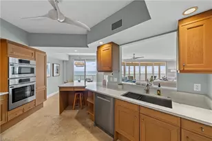 8111 Bay Colony Dr, Naples, FL 34108 - Photo 13