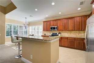 11000 Carrara Ct, Bonita Springs, FL 34135 - Photo 7