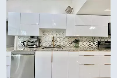 2499 River Reach Dr, Naples, FL 34104 - Photo 15