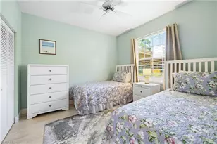 757 Wiggins Lake Dr, Naples, FL 34110 - Photo 19