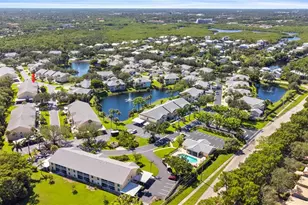 757 Wiggins Lake Dr, Naples, FL 34110 - Photo 35
