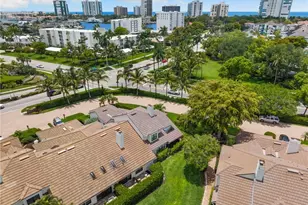 4008 Crayton Rd, Naples, FL 34103 - Photo 41