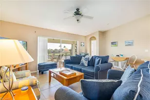 6894 Sterling Greens Ct, Naples, FL 34104 - Photo 5