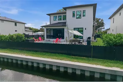 3384 Canal St, Naples, FL 34112 - Photo 47