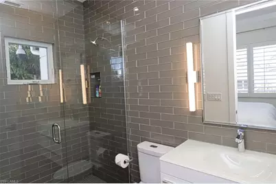 675 2nd St S, Naples, FL 34102 - Photo 21