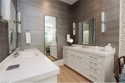 675 2nd St S, Naples, FL 34102 - Photo 15