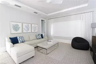 675 2nd St S, Naples, FL 34102 - Photo 25