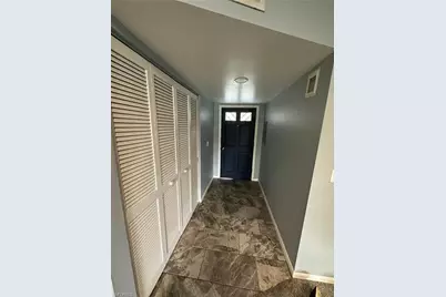 4900 Bicayne #22, Naples, FL 34112 - Photo 5