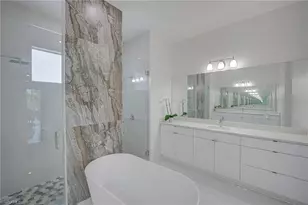 2662 36th Ave SE, Naples, FL 34117 - Photo 23
