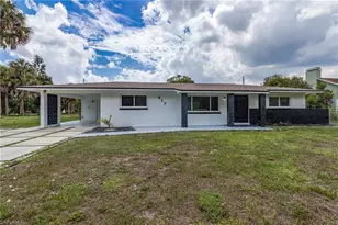 417 Roosevelt Ave, Lehigh Acres, FL 33936 - Photo 3