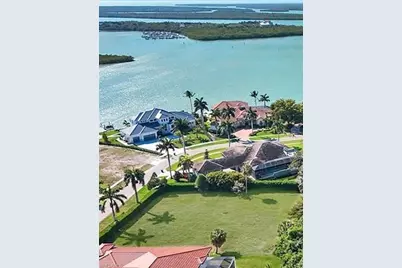 980 Caxambas Dr, Marco Island, FL 34145 - Photo 3