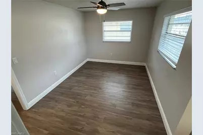 3325 Airport Rd N #B8, Naples, FL 34105 - Photo 11