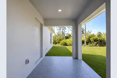 2909 15th St SW, Lehigh Acres, FL 33976 - Photo 15