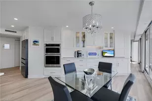 4041 Gulf Shore Blvd N, Naples, FL 34103 - Photo 15