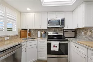 401 Charlemagne Blvd, Naples, FL 34112 - Photo 9