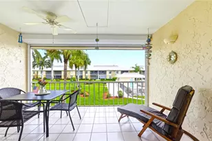401 Charlemagne Blvd, Naples, FL 34112 - Photo 17