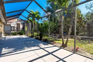 7117 Timberland Cir, Naples, FL 34109 - Photo 15