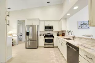 800 Breakaway Ln, Naples, FL 34108 - Photo 9