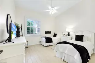 800 Breakaway Ln, Naples, FL 34108 - Photo 15