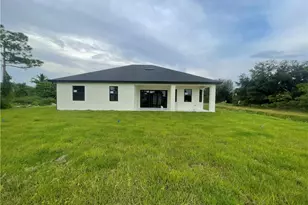 3401 41st St SW, Lehigh Acres, FL 33976 - Photo 9