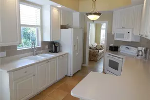 8539 Alessandria Ct, Naples, FL 34114 - Photo 5