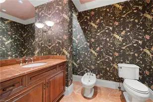 1400 Gulf Shore Blvd N, Naples, FL 34102 - Photo 11