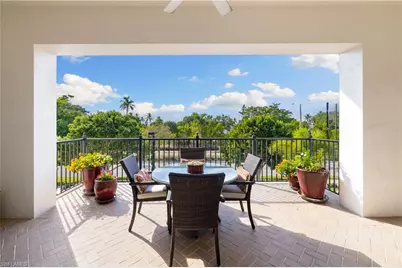 1400 Gulf Shore Blvd N #201, Naples, FL 34102 - Photo 5
