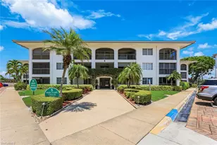 5 High Point Cir W, Naples, FL 34103 - Photo 1
