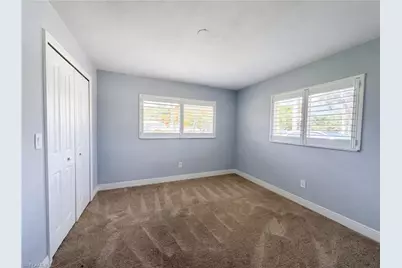 5644 Eichen Cir W, Fort Myers, FL 33919 - Photo 15