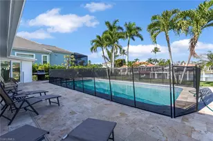367 Mooring Line Dr, Naples, FL 34102 - Photo 35