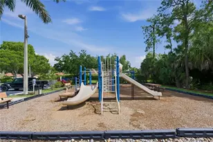 7780 Woodbrook Cir, Naples, FL 34104 - Photo 27