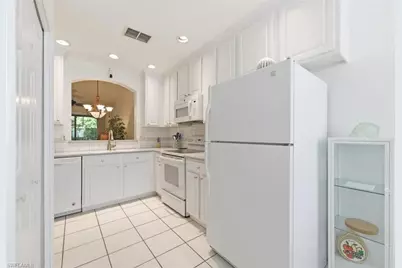7780 Woodbrook Cir #2703, Naples, FL 34104 - Photo 7