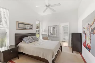 2205 Noble Ct, Naples, FL 34110 - Photo 17
