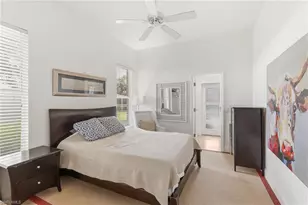 2205 Noble Ct, Naples, FL 34110 - Photo 17