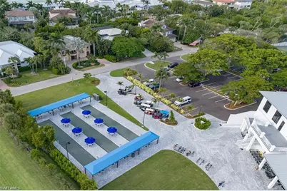 834 Hideaway Cir W, Marco Island, FL 34145 - Photo 39