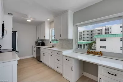 6500 Estero Blvd #E320, Fort Myers Beach, FL 33931 - Photo 11