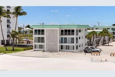 6500 Estero Blvd #E320, Fort Myers Beach, FL 33931 - Photo 23